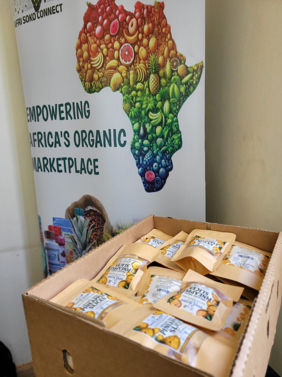 Afri Soko Premium Organic Dried Pineapple Slices photo 4